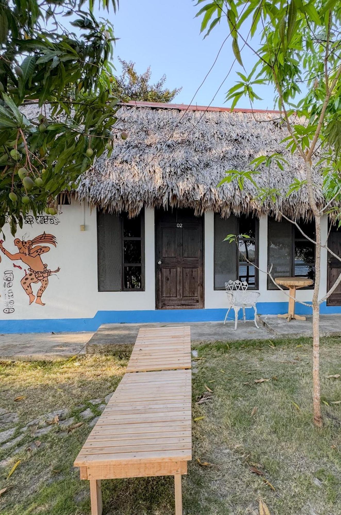 Mayan Spirit Flores Exterior photo